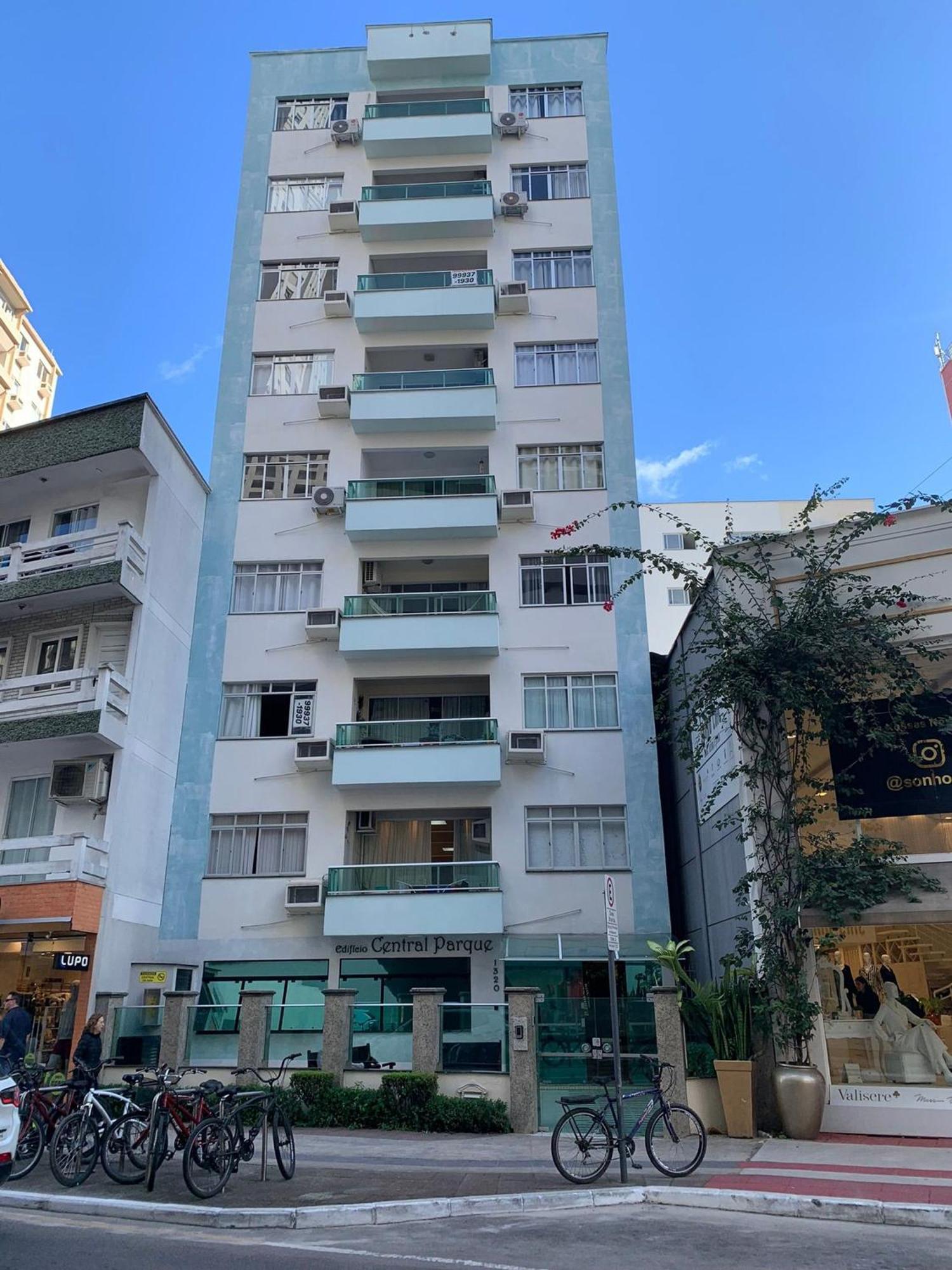 Apto Na Av Brasil Frente Ao Shopping,4Min Da Praia Балнеариу-Камбориу Экстерьер фото